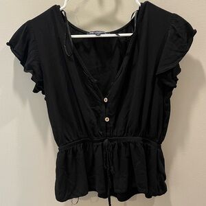 Women’s black flowy blouse